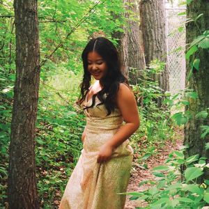 Meet your Posher, Mina